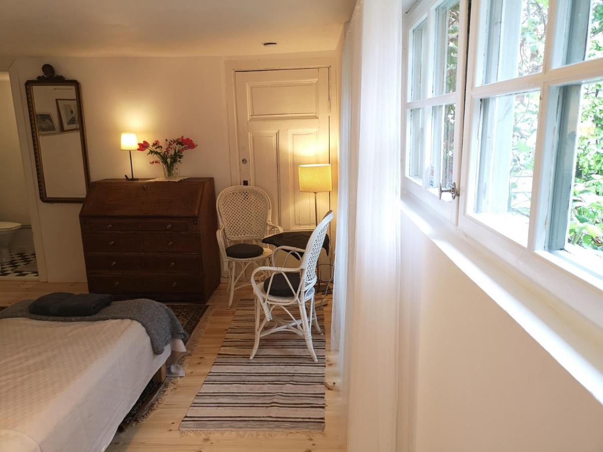 Stockholm B&B Cottage Nacka Eksteriør bilde