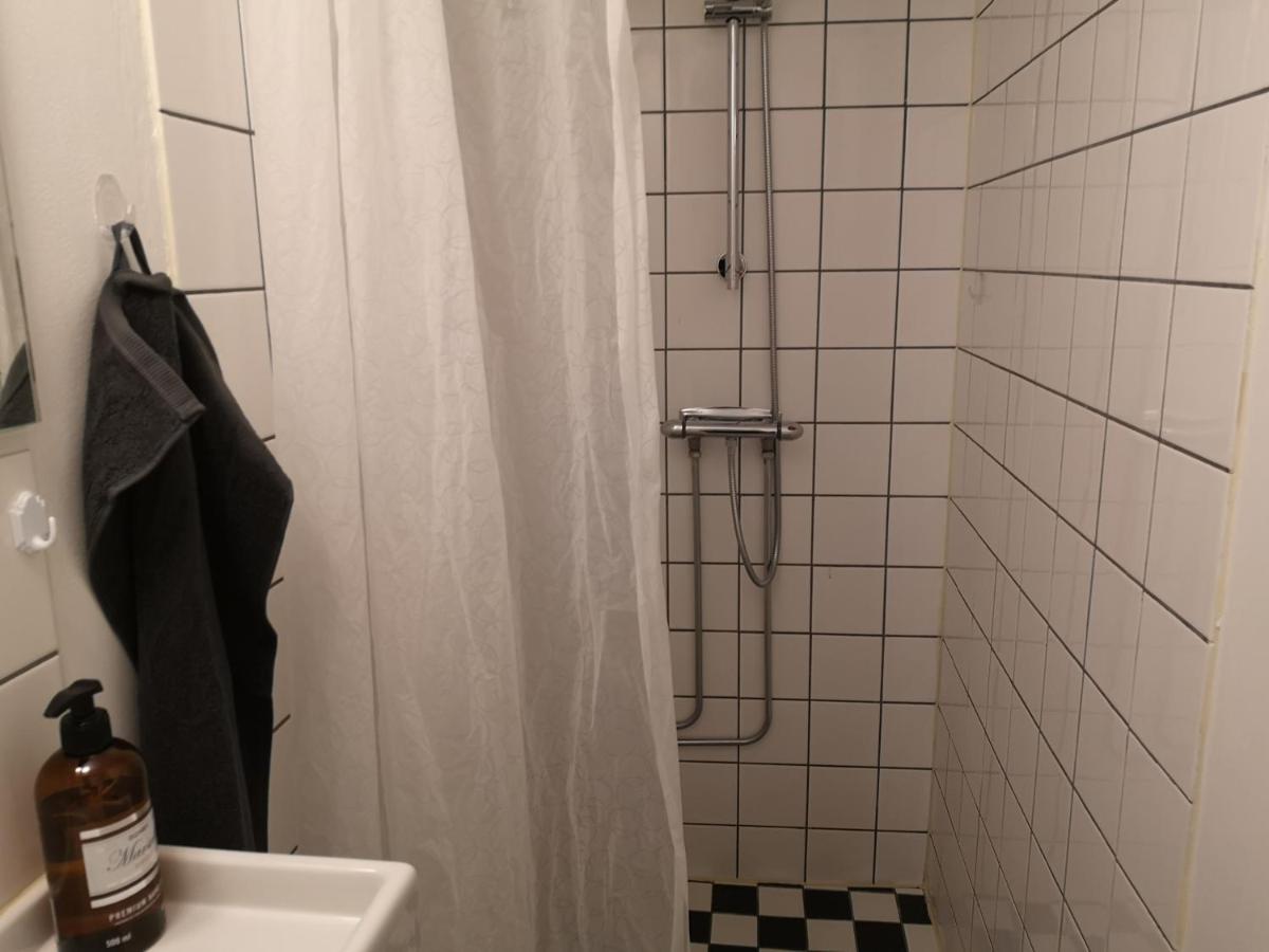 Stockholm B&B Cottage Nacka Eksteriør bilde