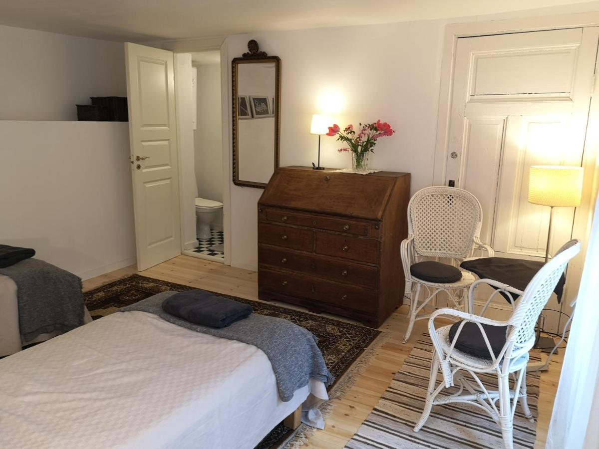 Stockholm B&B Cottage Nacka Eksteriør bilde