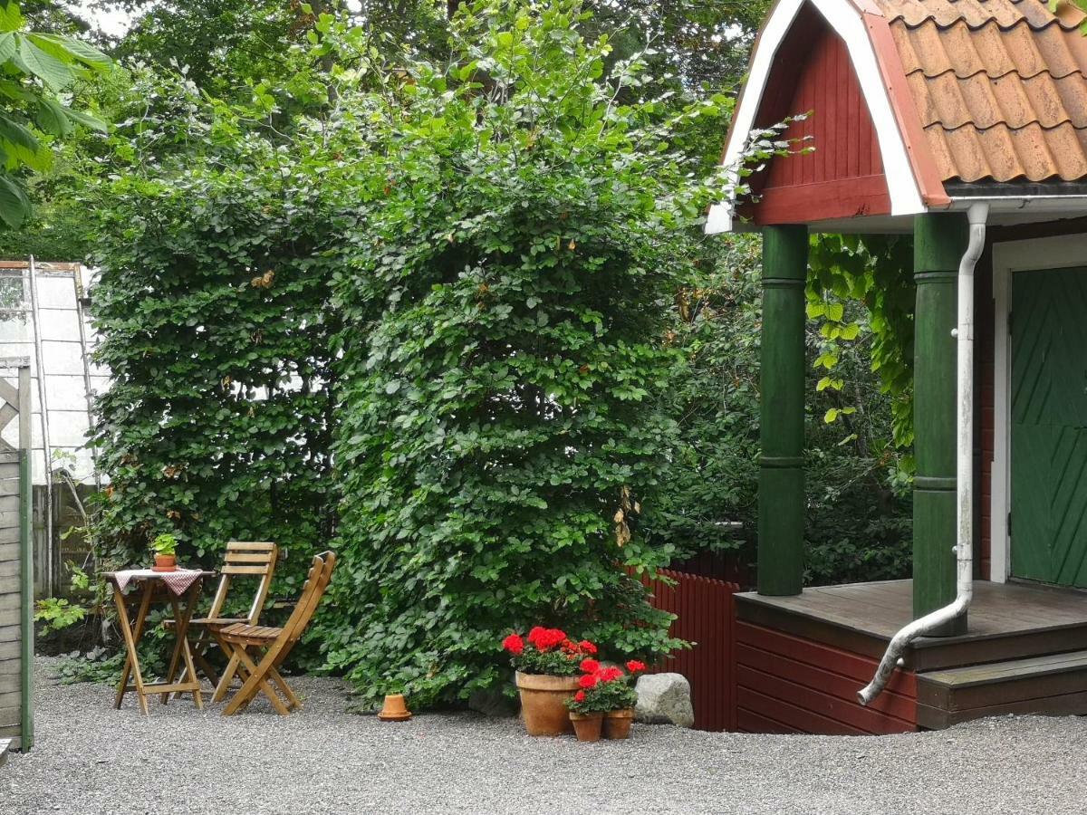 Stockholm B&B Cottage Nacka Eksteriør bilde